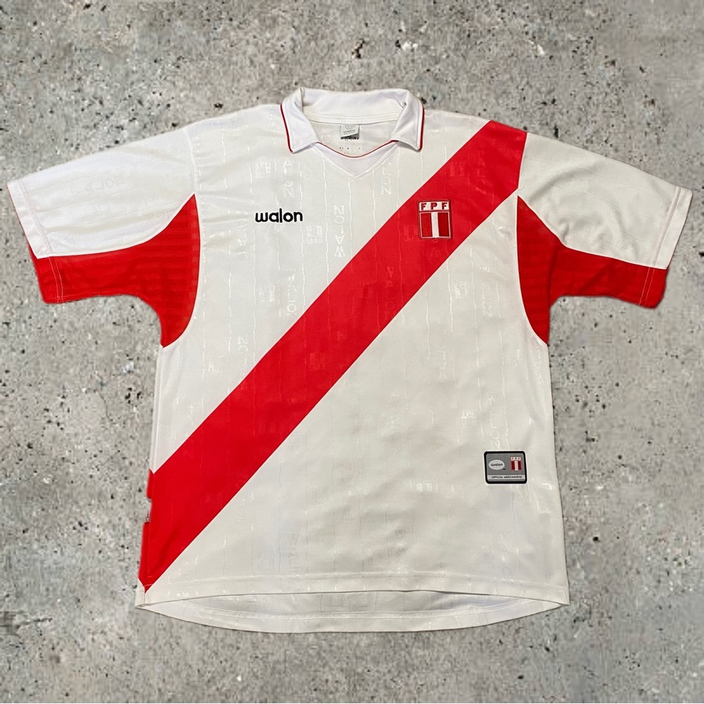 Vintage Walon Peru FPF soccer jersey